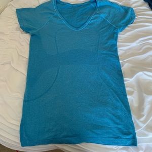 Lululemon Run Swiftly V-Neck